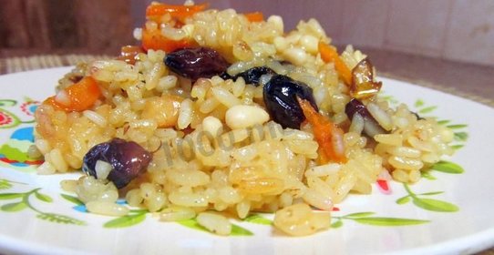 Плов фруктовый