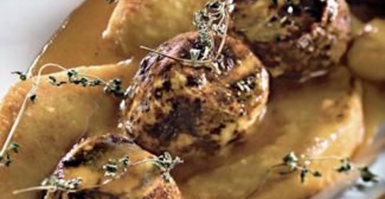 Морские гребешки с какао и апельсиновым соусом