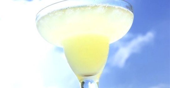 Коктейль из винограда и сельдерея