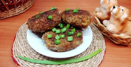 Котлеты из фарша в мультиварке