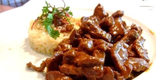 Бефстроганов с подливкой