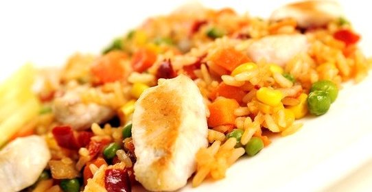 Плов с курицей и овощами в мультиварке