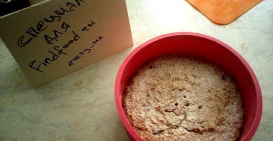 Пирог из черствого хлеба с изюмом