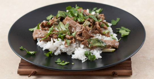 Говядина с базиликом по-тайски