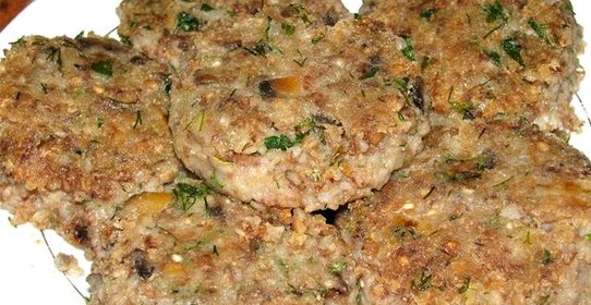 Гречневые котлеты с грибами