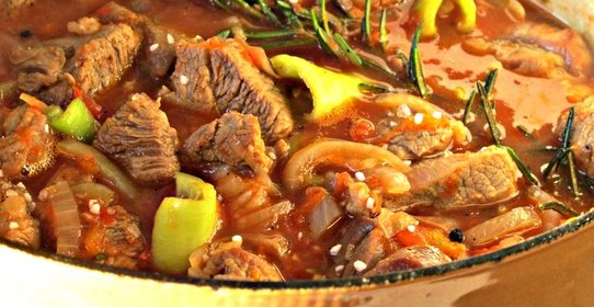 Гуляш из кролика