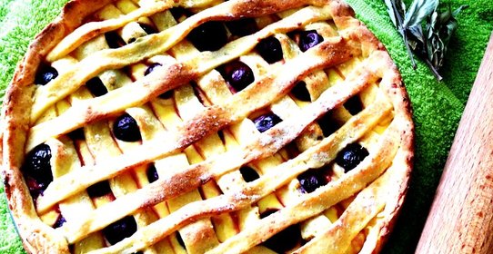 Творожный пирог с вишней