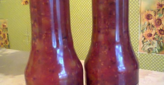 Крыжовник в малиновом пюре