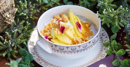 Слоеные пирожки с яблоками