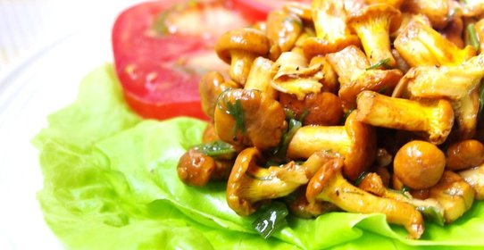 Лисички, запеченные в фольге