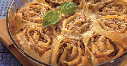 Рулеты с мясной начинкой