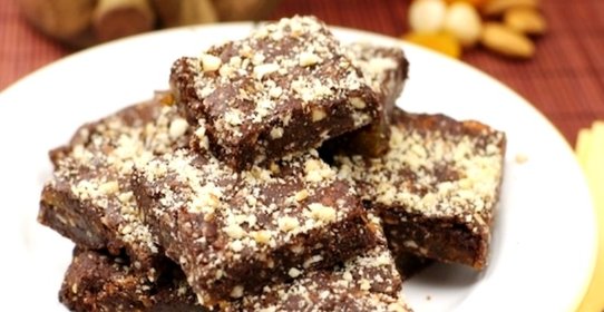 Шоколадное печенье с лесными орехами