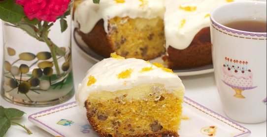 Морковный пирог с творожно-сливочной заливкой