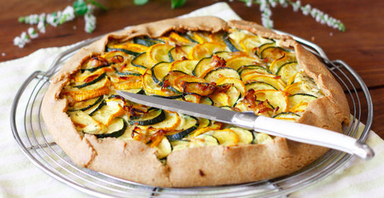 Пирог с цукини, рикоттой и эстрагоном