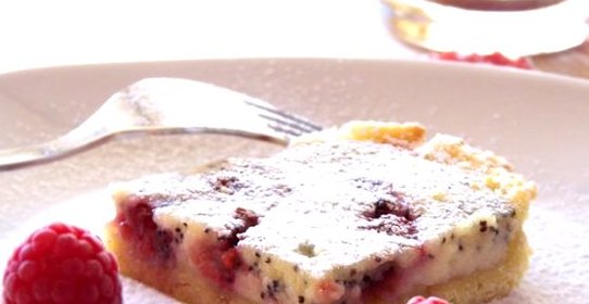 Пирог с вареньем и творогом