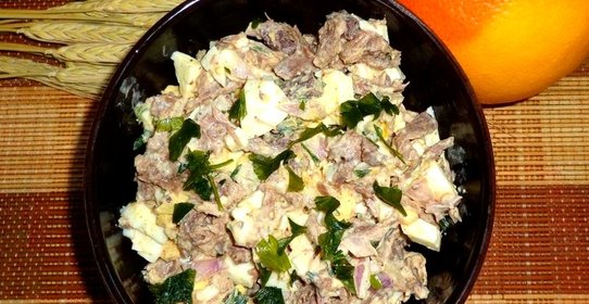 Салат с имбирем и утиной грудкой