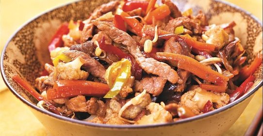 Свинина, маринованная в устричном соусе