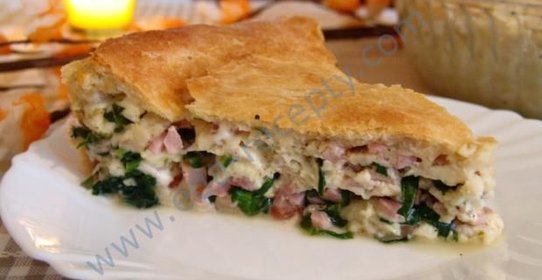 Слоеный пирог с ветчиной и сыром