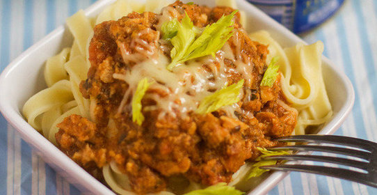 Паста с тунцом и помидором