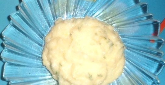 Картофельное пюре с сыром и зеленью