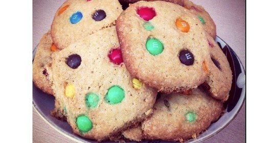 Печенье с шоколадным драже