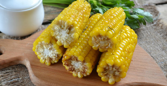 Запеченная кукуруза в мультиварке