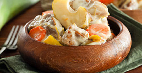 Свинина по-нормандски в мультиварке