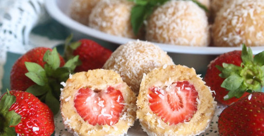 Свинина, тушенная с ананасами