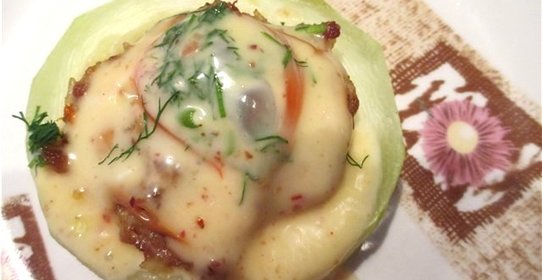 Кабачки, жареные с фаршем