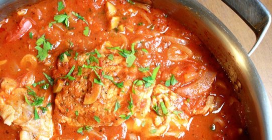 Гуляш из курицы