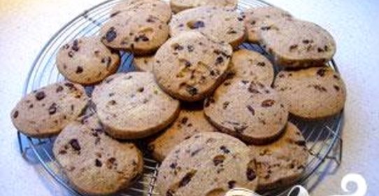 Миндальное печенье с шоколадом