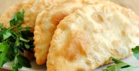 Чебуреки классические с мясом