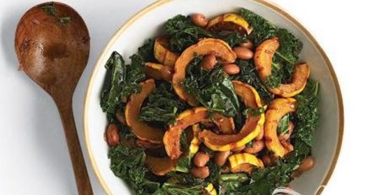 Салат из тыквы и капусты кале