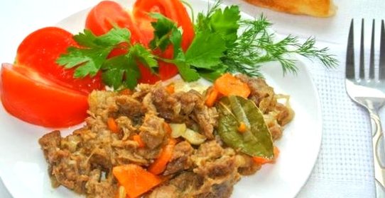 Мясо с морковью