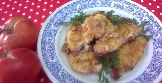 Отбивные в кукурузной панировке
