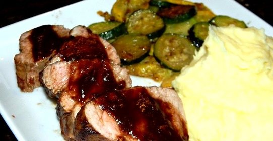 Свинина в гранатовом соусе