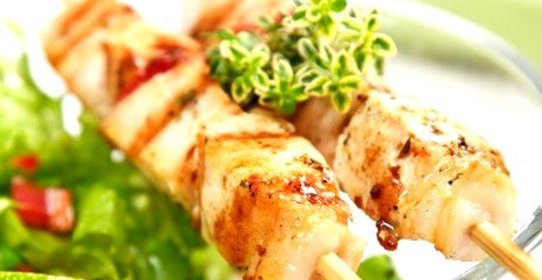 Шашлык из индейки и абрикосов