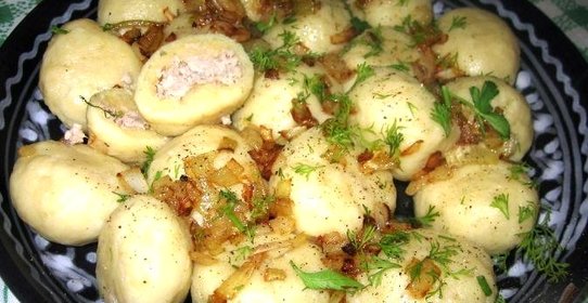 Кнедли с мясом