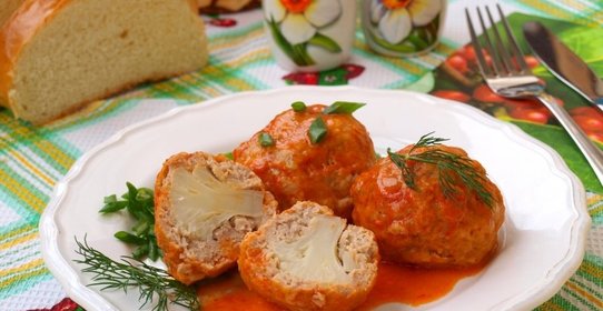 Тефтели из индюшиного фарша с цветной капустой