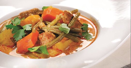 Гуляш с фасолью