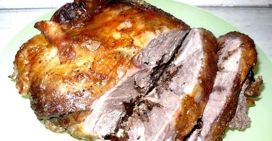 Баранина с черносливом