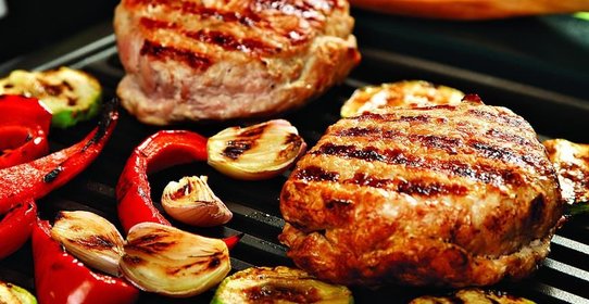 Свинина, фаршированная белыми грибами и лимоном