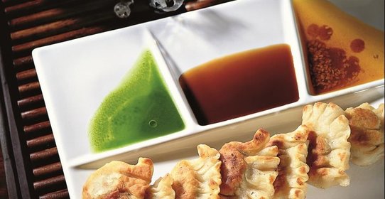 Липкие китайские пельмени