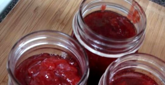 Джем из клубники