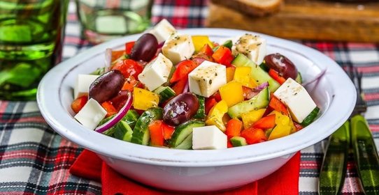 Салат греческий классический