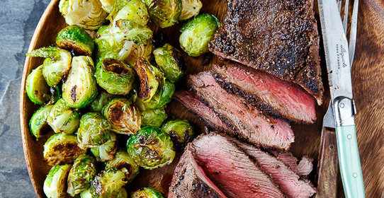 Свинина с брюссельской капустой
