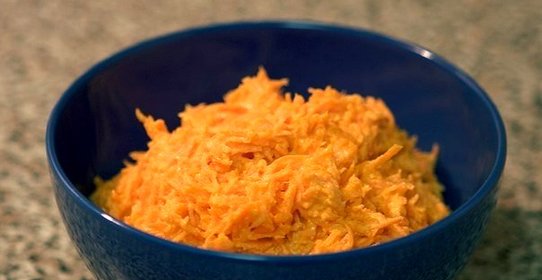 Морковка с чесноком