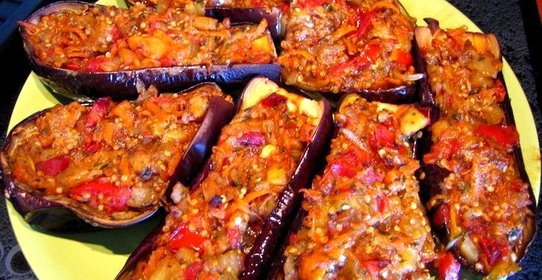 Лодочки из баклажанов в духовке