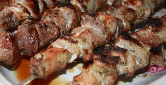 Шашлык на белом сухом вине