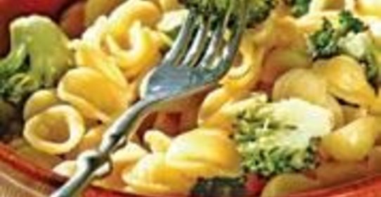Орекьетте с лимонным соусом и брокколи